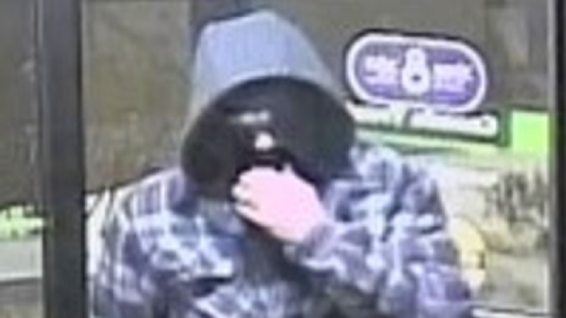 Woman robbed after withdrawing money from ATM | CKPG Today