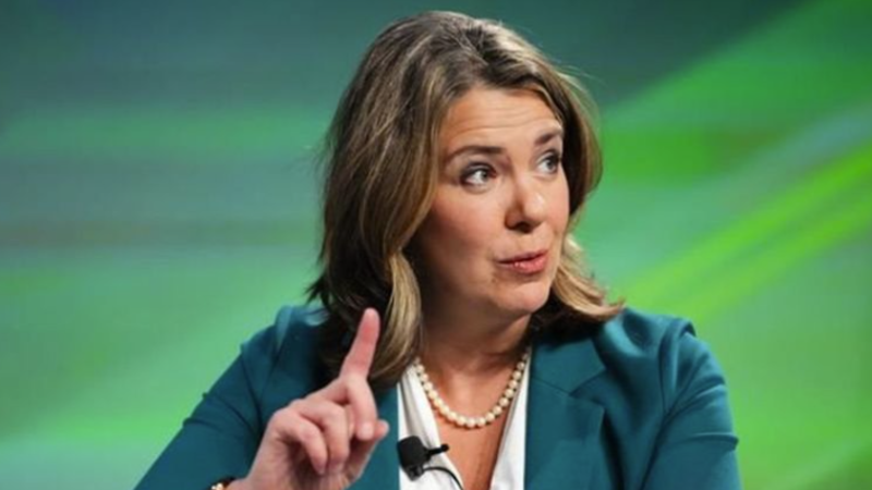 Alberta premier says she will no longer comment on Crown prosecutor