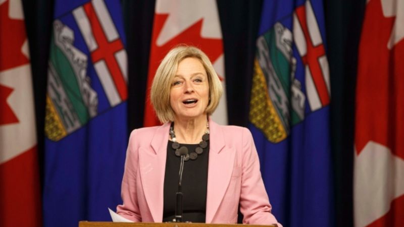 Notley talks health care, new schools during visit to Grande Prairie ...