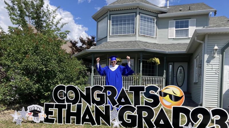 Vernon grad powers through autism to achieve his dreams | Vernon Matters